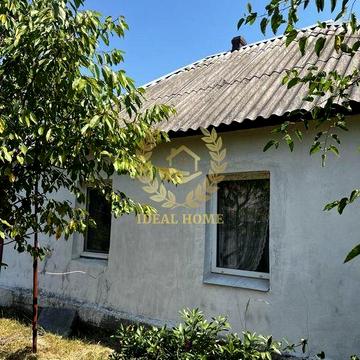 Продається житловий будинок площею 46 м² на земельній ділянці 25 соток у мальовничому селі Мала Солтанівка.