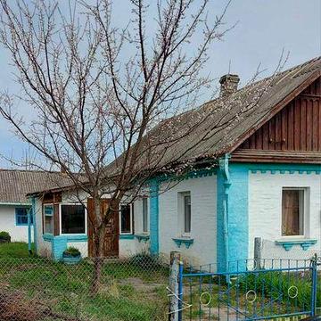 Продаю будинок в м. Козятині із земельною ділянкою 6 соток