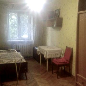 Продається 3-к, 1/5, 55 м2, вул Їжакевича 7/10, Вітряні гори