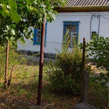 Продам будинок в пригороді