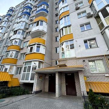 Сучасна нова квартира, 2017 року будівництва. Автономне опалення!