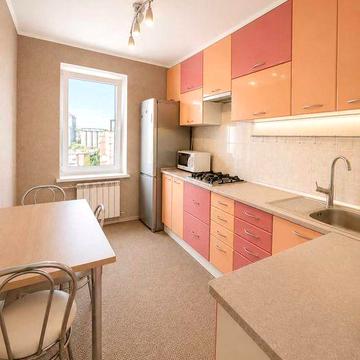 Продаж 3 кімнатної квартири з меблями ,Левада