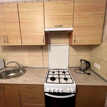 С 12 авг.-сдаётся 1 ком.кв-ра-Высоцкого 23-газ-2/10 эт