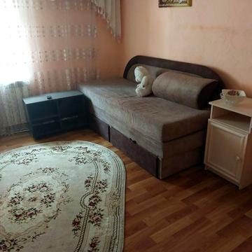 2-кімн. В будинку  в р-ні Дріжджзаводу