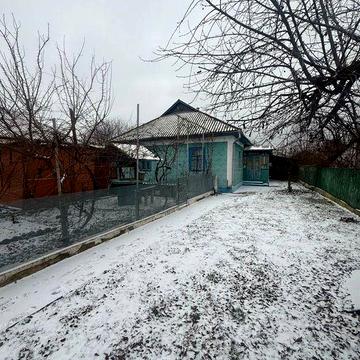 Продам будинок у Бершаді з ділянкою | Тиха локація, житловий стан