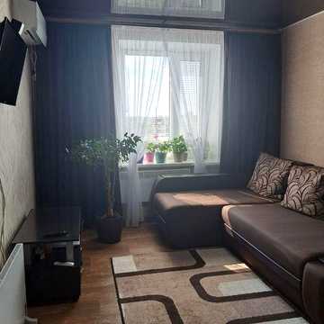 Продам 1кімнатну квартиру Синельниково  район Черемушки