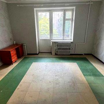 Продам 1к 12 квартал