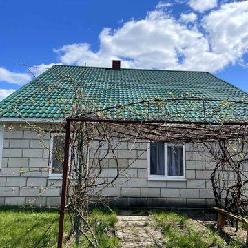 Будинок с.Новорічиця Зарічненський р-н.