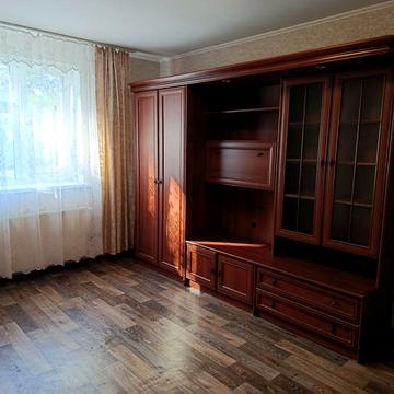 Оренда частини будинку з великою територією