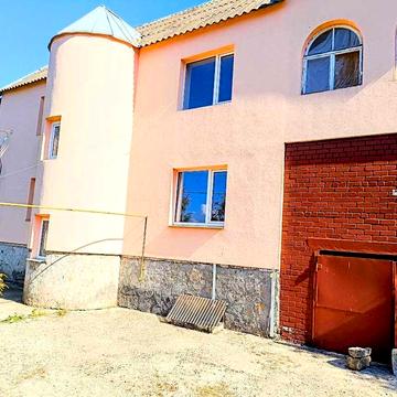 Продам шикарне домоволодіння 345 м2 в місті Харкові, на В.Данилівці майже даром 173$/м2
