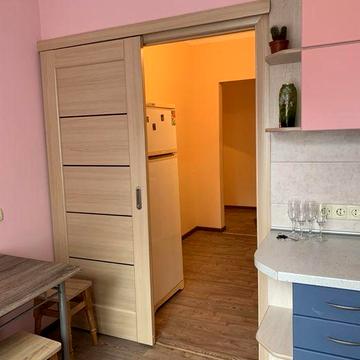 Здам свою двокімнатну квартиру на Таращанському масиві