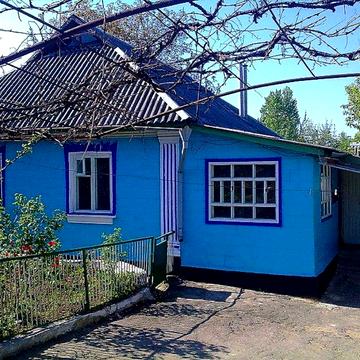 Продам власний будинок у місті Жмеринка.
