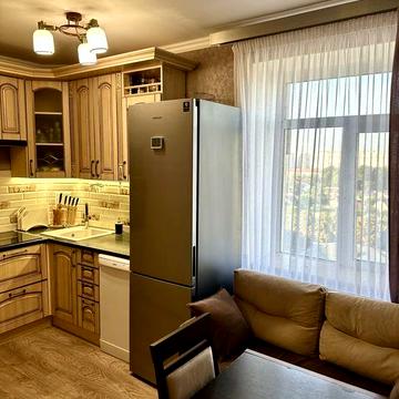 Автономна 2-кім. 67 м. кв. з меблями та технікою від власника! БЕЗ КОМІСІЇ. Поруч садочок, школа ЖК Яблуневий