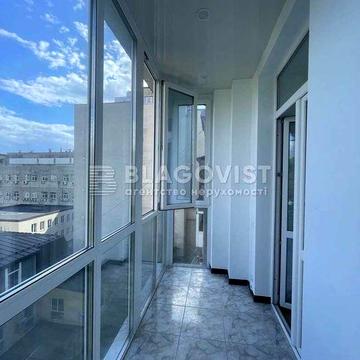 Продаж квартири (85,7м2) вул. Бульварно-Кудрявська (Воровського), 31а Фасад Центр