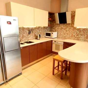 Без %. Царське село .Старонаводницька 6Б 90м2. 3к. Генератор . Метро Печерська ЖК Царське село