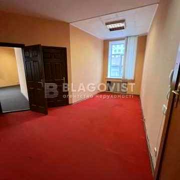 Продаж 2-кімн кв-ри в сталінці Печерськ вул. Василя Тютюнника 13