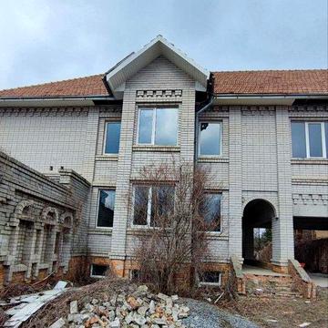 Продам просторий цегляний будинок с. Олександрівка