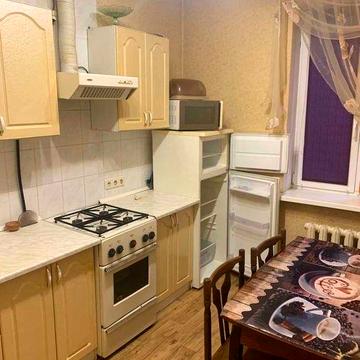 Сдам 2 комн квартиру в Приднепровске Космонавта Волкова 9