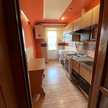 Власник продам 2 кімнатну квартиру