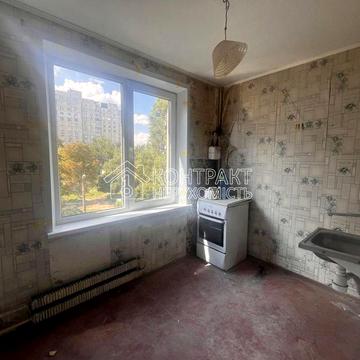 Продам 3-к кв під ремонт на ХТЗ (ст.м.Масельського) 4/12 пов