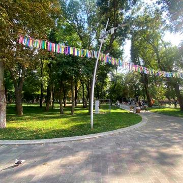 Продам 2к кв. на  пр. О. Поля (верх), Незалежності,цегляний будинок,  поверх 4/9. NS