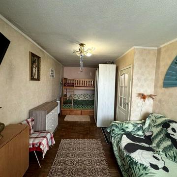 Любомира Гузара просп. (Космонавта Комарова), 17