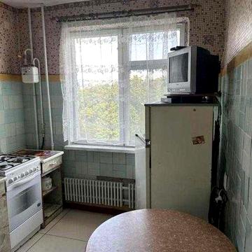 Продам 1 комн кв-ру возле метро Масельского