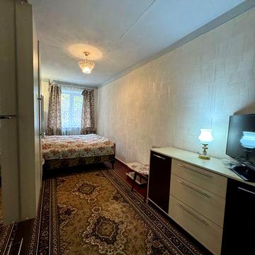 Здам 2к на вулиці Кленовій / Робоча