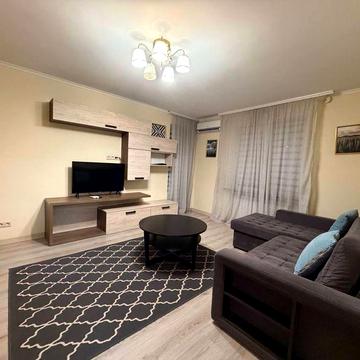Саксаганського 45, 2 кім.кв. 60 м2,5 поверх, 700$