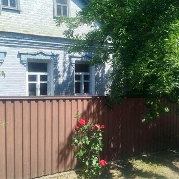 Продається просторий будинок від власника в смт Липова Долина!