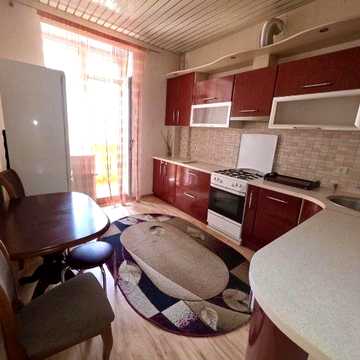 Сдам 2 ком кв метро Захисників Украіни