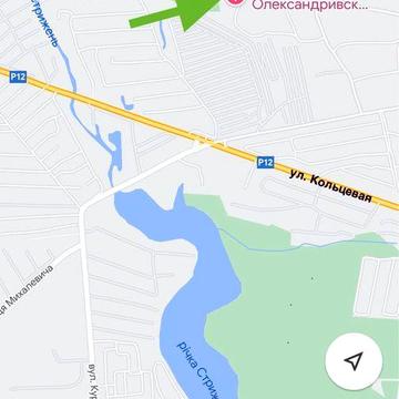 Будинок з ділянкою землі, Півці