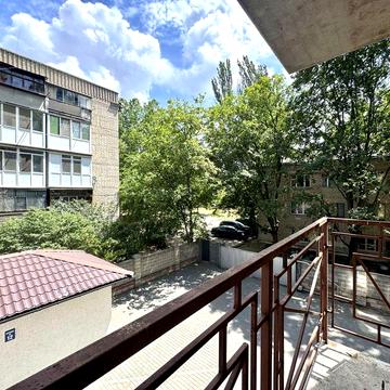 Продаж 1к квартири на Космонавтів поруч проспект Богоявленський