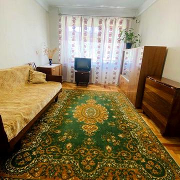 Оренда двокімнатної квартири а Космосі, вул. Чумаченка