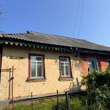 1/2 Частина будинку р-н  кінцевоі 5 тролейбуса