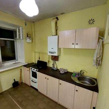 Здається в оренду 1 кімнатна квартира