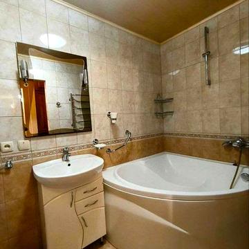 Продаж 3 кімнатної квартири, вул: Ю.Іллєнка 88