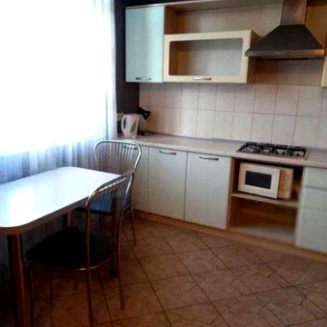 2 кім СЕРЕДНІЙ ПОВЕРХ цегла НАГОРКА (720704)