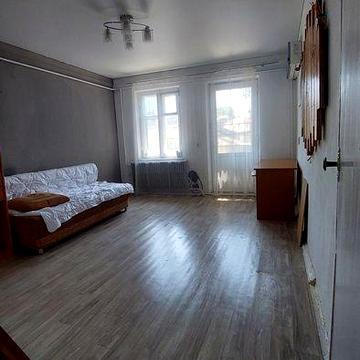 Сдається 2кімнатна квартира в центрі міста, біля ринка