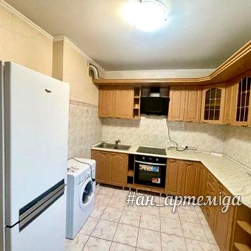Продам 3 комнатную ж/м Левобережный 3, р-н ТРЦ Караван, Ленинградский проект, площадью 73 кв.м.