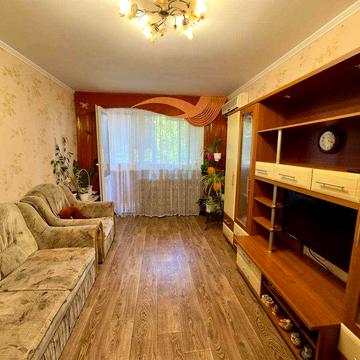 Продаж 2-кім квартири з меблями та технікою!