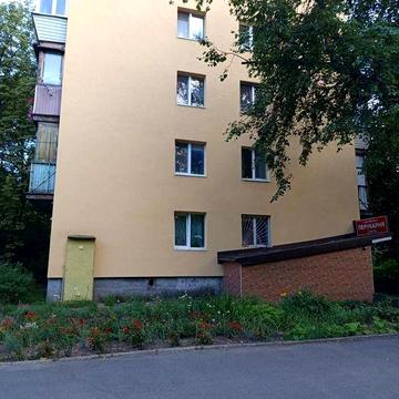 Продажа2ком.кв45кв.м.Отрадный соломенский р-н.ул.Василенко12