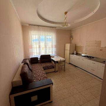 Сдам в аренду 2х комнатную квартиру 90 м2