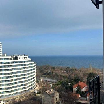 Продам 2 ком. квартиру ЖК Литературный Вид моря Парк
