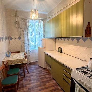 Продам 2к квартиру 45 кв. м на вул. Академіка Янгеля від власника!