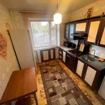 Продаж 3к. квартири, мікрорайон жовтневий, район 15-го садочка, не кутова