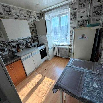 Здається 1-кімн. квартира, вул. Теліги, метро "Дорогожичі"