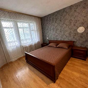 Довгострокова оренда 2-х кім. квартири