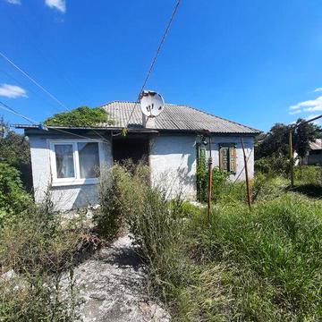 Продам півбудинку в центрі м.Самар