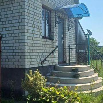 Продам дачу в "Білому наливі"в якій можна проживати майже рік.